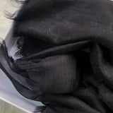 Laden Sie das Bild in den Galerie-Viewer, 300S Schwarzer, leichter Schal aus Kaschmir
