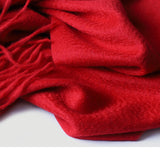 Cargar imagen en el visor de la galería, Bufanda de cachemir roja con estampado de agua