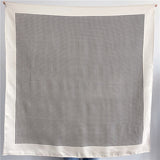 Laden Sie das Bild in den Galerie-Viewer, Schwarz-weißer Hahnentritt-Schal aus französischer Twill-Seide, 35 Zoll, 14 Momme