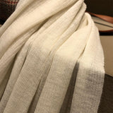 Charger l&#39;image dans la galerie, Wrap en cachemire tricoté blanc des années 200